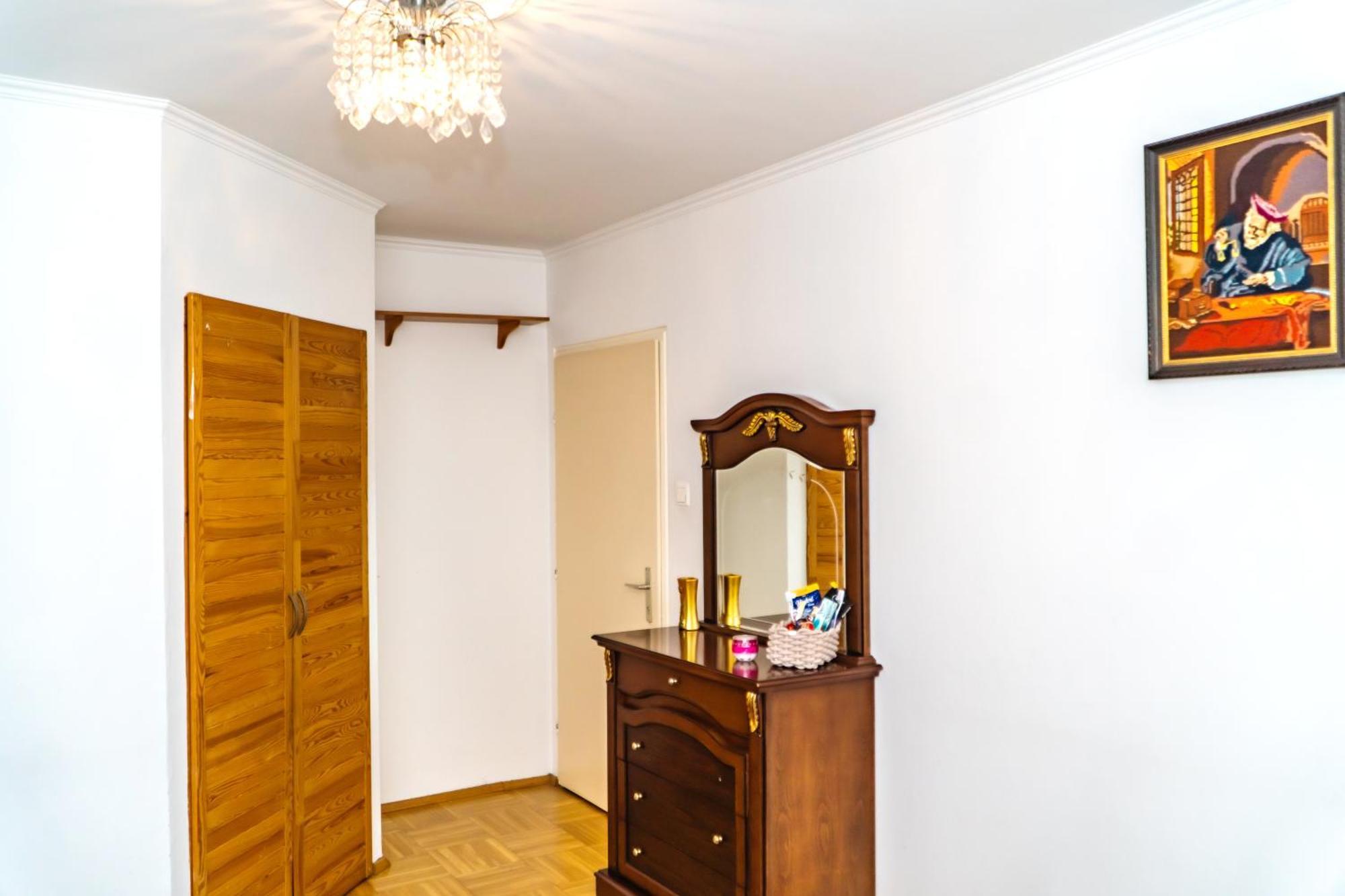Spacious Rooms 5 Minutes To Wiener Stadthalle Buitenkant foto