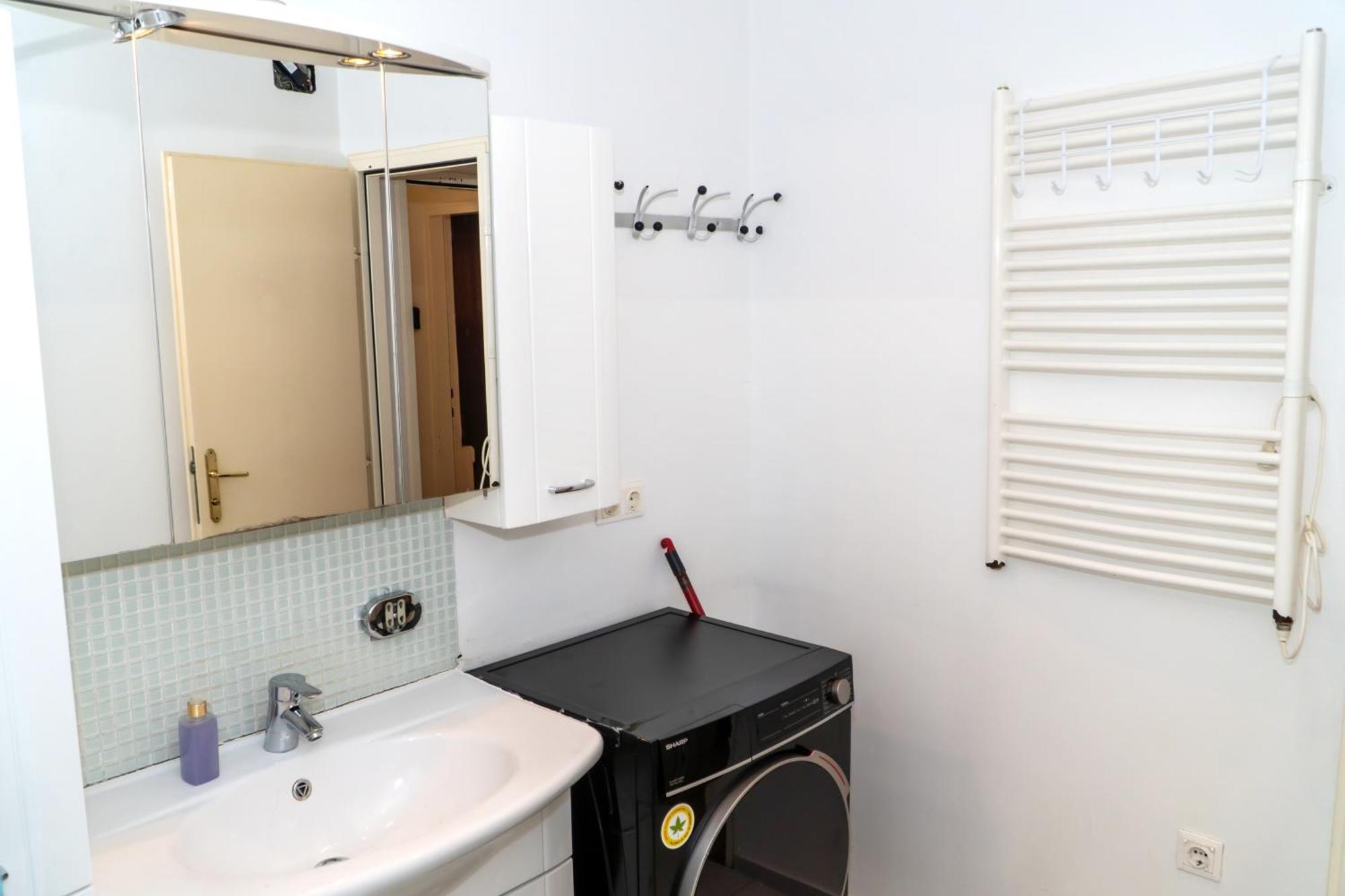 Spacious Rooms 5 Minutes To Wiener Stadthalle Buitenkant foto